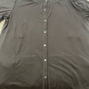 Breast surgery shirt with clip for drainage tube Black Button-Up blouse